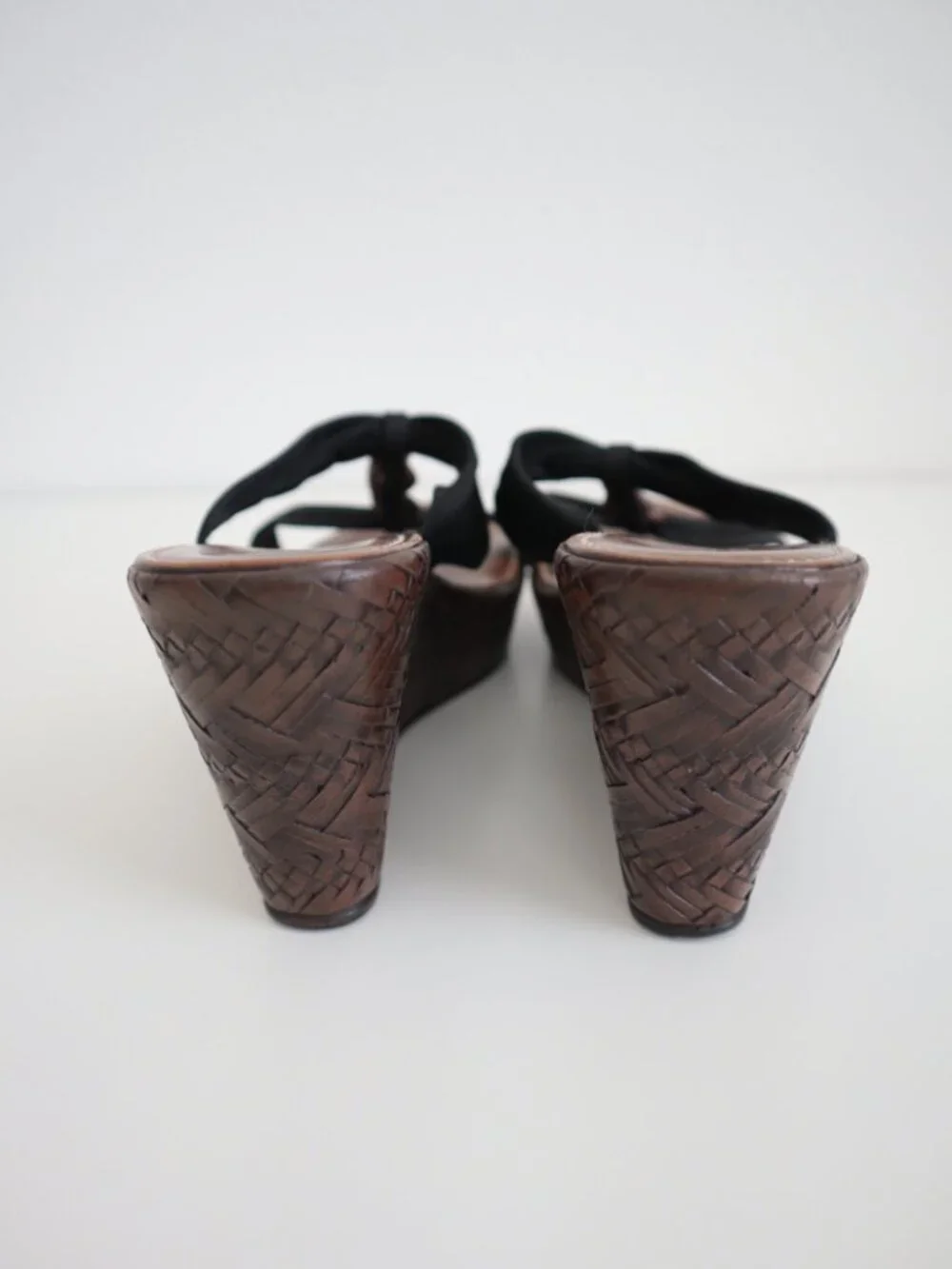 Italian Shoemakers Wedge Sandals | 9